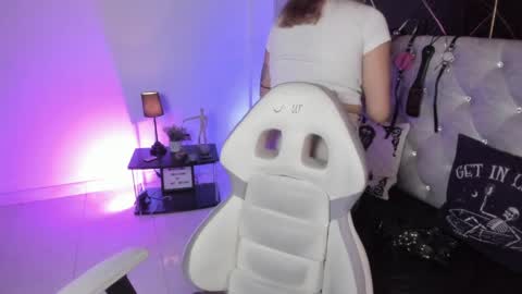 victoria_floyd1 online show from April 2026 08:35:02 PM