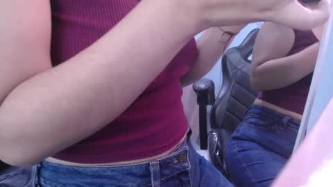 Snapshot of victoria_hernandez_t chatting on September 2025 01:04:01 PM Victoria online show from September 2025 01:04:01 PM