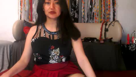 Victoria online show from January 2025 08:31:02 PM