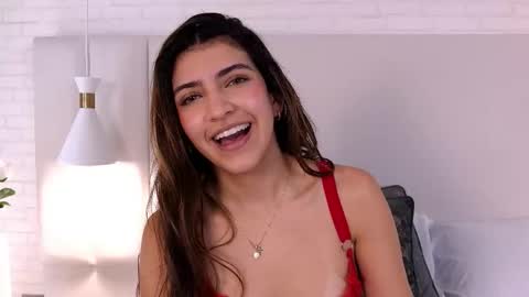  Victoria Lozano  online show from December 2025 02:25:01 PM