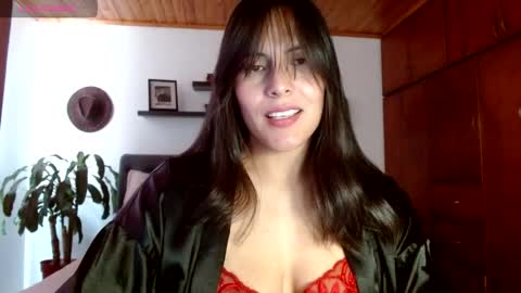 Snapshot of victoria_martelo chatting on May 2026 06:16:02 PM VICTORIA MARTELO online show from May 2026 06:16:02 PM