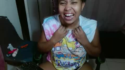 VICKY online show from November 2025 09:26:02 PM