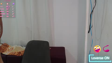 Snapshot of victoria_milf06 chatting on December 2024 07:28:01 AM victoria online show from December 2024 07:28:01 AM