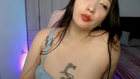 Victoria online show from October 2025 09:39:01 PM