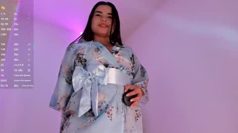 victoria  online show from November 2025 11:34:02 AM