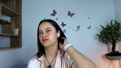 Victoria online show from November 2025 10:59:01 AM