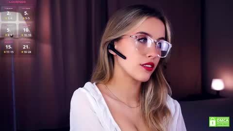 Snapshot of victoriadreamtt chatting on September 2025 08:20:02 PM Anasteisha Day Helen Night online show from September 2025 08:20:02 PM