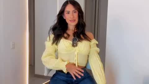 Vcitoria online show from September 2025 12:35:01 AM