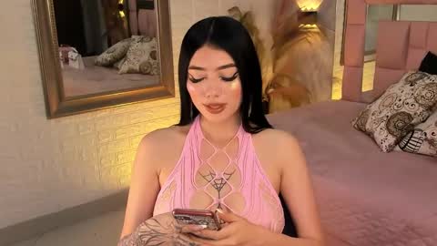 Snapshot of victoriagolden chatting on January 2025 11:26:01 PM VICTORIA online show from January 2025 11:26:01 PM