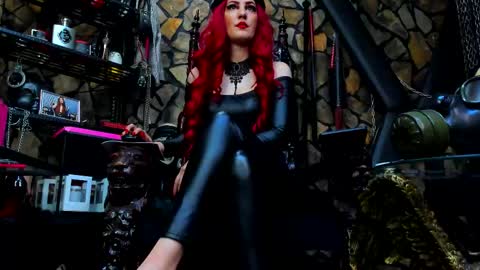 Victoria Heller online show from September 2025 04:45:01 AM