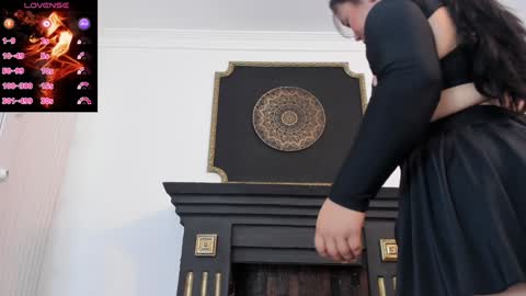 Victoria  online show from January 2025 12:17:02 AM