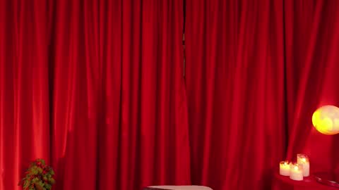 VictoriaNova online show from March 2026 09:14:02 PM