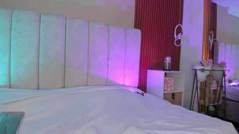 Maria Victoria online show from September 2025 11:54:02 AM