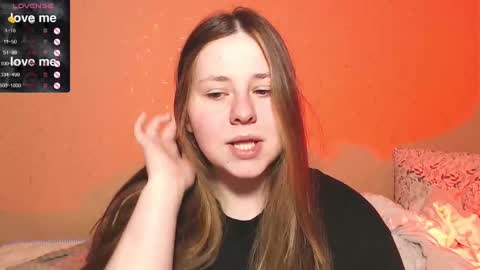 Snapshot of victoriassecrets_ chatting on February 2025 01:10:02 PM victoriassecrets_ online show from February 2025 01:10:02 PM