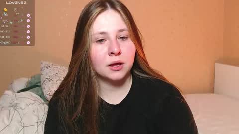 Snapshot of victoriassecrets_ chatting on February 2025 04:15:01 PM victoriassecrets_ online show from February 2025 04:15:01 PM