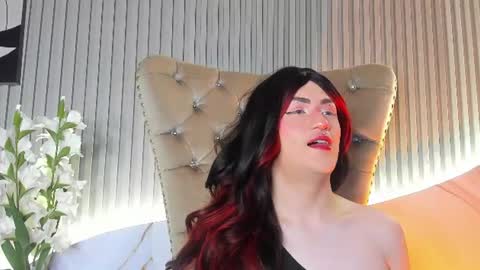 Snapshot of victoriastrom_ chatting on June 2026 01:01:02 PM victoriastrom online show from June 2026 01:01:02 PM