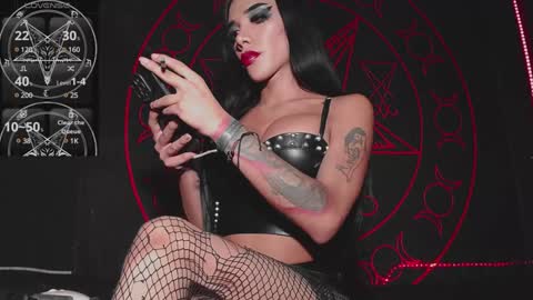 Snapshot of victoriavampire666 chatting on February 2025 02:40:01 AM Victoria Vampire online show from February 2025 02:40:01 AM