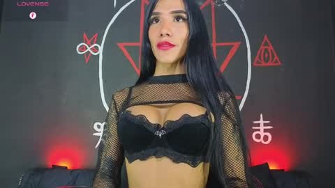 Victoria Vampire online show from April 2026 06:19:01 AM