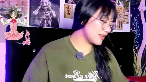 victoriia_thompson online show from February 2026 08:23:01 PM