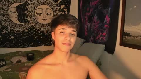 Snapshot of victorino_jhonson chatting on January 2025 02:43:02 AM Victorino Jhonson online show from January 2025 02:43:02 AM