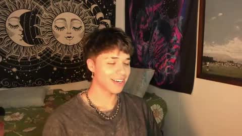 Snapshot of victorino_jhonson chatting on January 2025 03:20:02 AM Victorino Jhonson online show from January 2025 03:20:02 AM