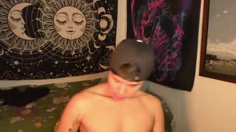 Snapshot of victorino_jhonson chatting on January 2025 09:50:02 PM Victorino Jhonson online show from January 2025 09:50:02 PM