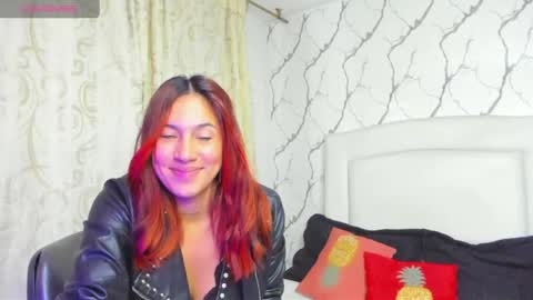Snapshot of victorya_sweet3 chatting on June 2026 10:39:01 AM Victoria online show from June 2026 10:39:01 AM
