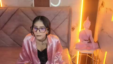 Snapshot of victorycat_v chatting on June 2026 03:07:01 AM Live 1000pm 600am COLOMBIAN HOUR online show from June 2026 03:07:01 AM