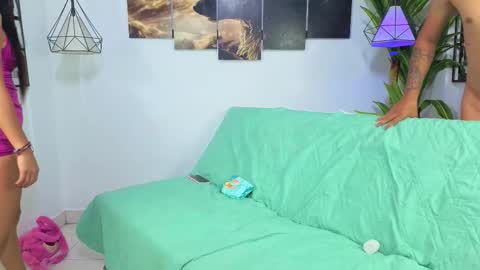 HADE  LEONEL  ALEX online show from October 2025 12:50:01 PM