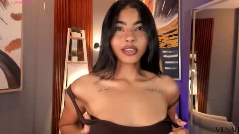 Karla online show from October 2025 07:47:02 PM