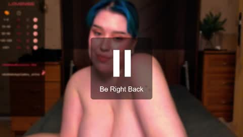 Snapshot of viesica_ chatting on June 2026 12:32:02 AM viesica_ online show from June 2026 12:32:02 AM
