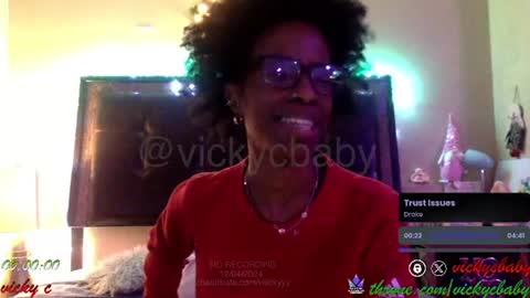Snapshot of viiickyyy chatting on December 2024 12:30:01 AM Vicky C Vicky V - Vicky C Baby Baby Vee - Schoolgurl V - V the Qween of Edging - Miss Vicky if U Nasty online show from December 2024 12:30:01 AM