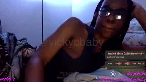 Snapshot of viiickyyy chatting on February 2025 02:40:01 AM Vicky C Vicky V - Vicky C Baby Baby Vee - Schoolgurl V - V the Qween of Edging - Miss Vicky if U Nasty online show from February 2025 02:40:01 AM