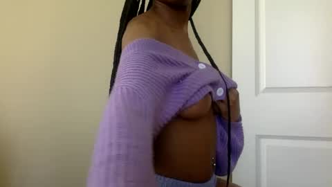Snapshot of viiickyyy chatting on February 2025 04:10:02 PM Vicky C Vicky V - Vicky C Baby Baby Vee - Schoolgurl V - V the Qween of Edging - Miss Vicky if U Nasty online show from February 2025 04:10:02 PM
