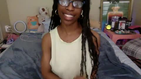 Snapshot of viiickyyy chatting on September 2025 04:41:02 PM Vicky C Vicky V - Vicky C Baby Baby Vee - Schoolgurl V - V the Qween of Edging - Miss Vicky if U Nasty online show from September 2025 04:41:02 PM