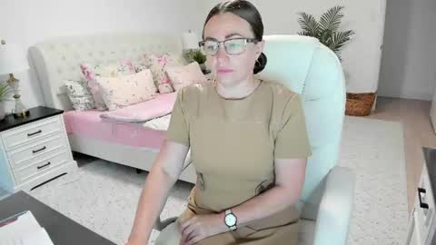 Ukrainian-woman online show from June 2026 10:40:02 AM