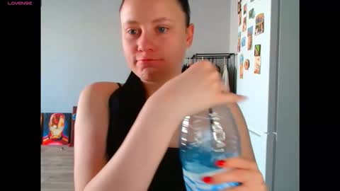 Snapshot of viki_kelt chatting on April 2026 01:45:01 AM Viki Kelt online show from April 2026 01:45:01 AM