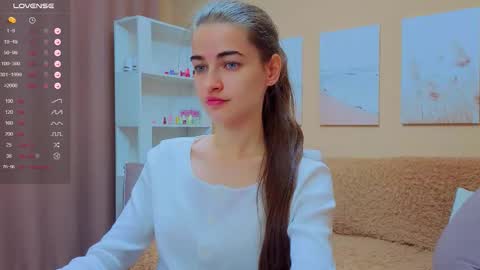 vikiberry online show from September 2025 10:29:01 AM