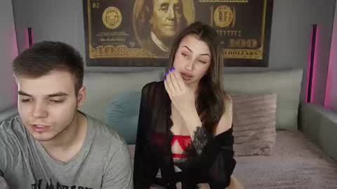 vikki and george online show from September 2025 08:09:02 PM