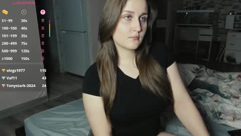 VikkiSnake online show from October 2025 06:52:01 PM