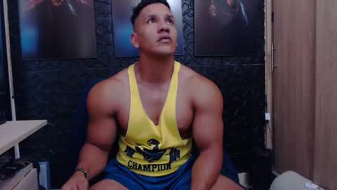 Viktor Herrera online show from June 2026 07:07:01 PM