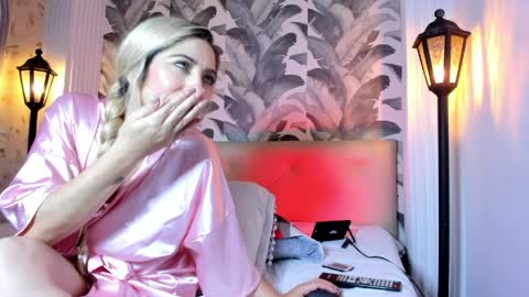 Viktoria online show from April 2026 10:16:01 AM