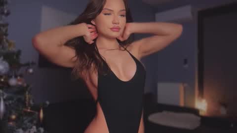 Viktoria www online show from December 2025 05:09:02 PM