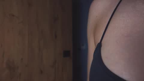 Viktoria www online show from March 2026 09:33:01 PM