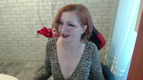 Snapshot of vikualex69 chatting on July 2026 06:32:01 AM vikualex69 online show from July 2026 06:32:01 AM