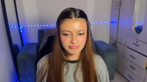 Snapshot of viky_evanss chatting on July 2026 06:10:02 PM viky_evanss online show from July 2026 06:10:02 PM