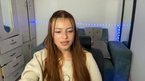 Snapshot of viky_evanss chatting on July 2026 08:41:02 PM viky_evanss online show from July 2026 08:41:02 PM