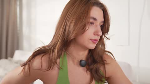 Snapshot of villanelle_l chatting on February 2026 11:06:02 AM Lana online show from February 2026 11:06:02 AM