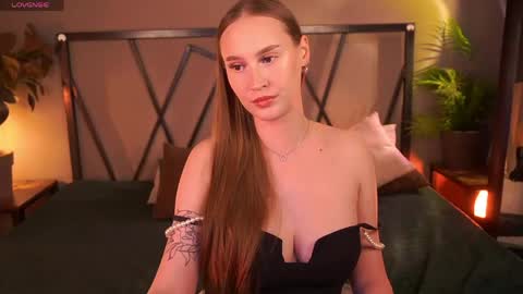 Snapshot of vimilka chatting on May 2026 12:02:01 PM Vi online show from May 2026 12:02:01 PM