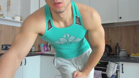 Vincent.  uncut 18cm online show from February 2025 08:50:01 AM